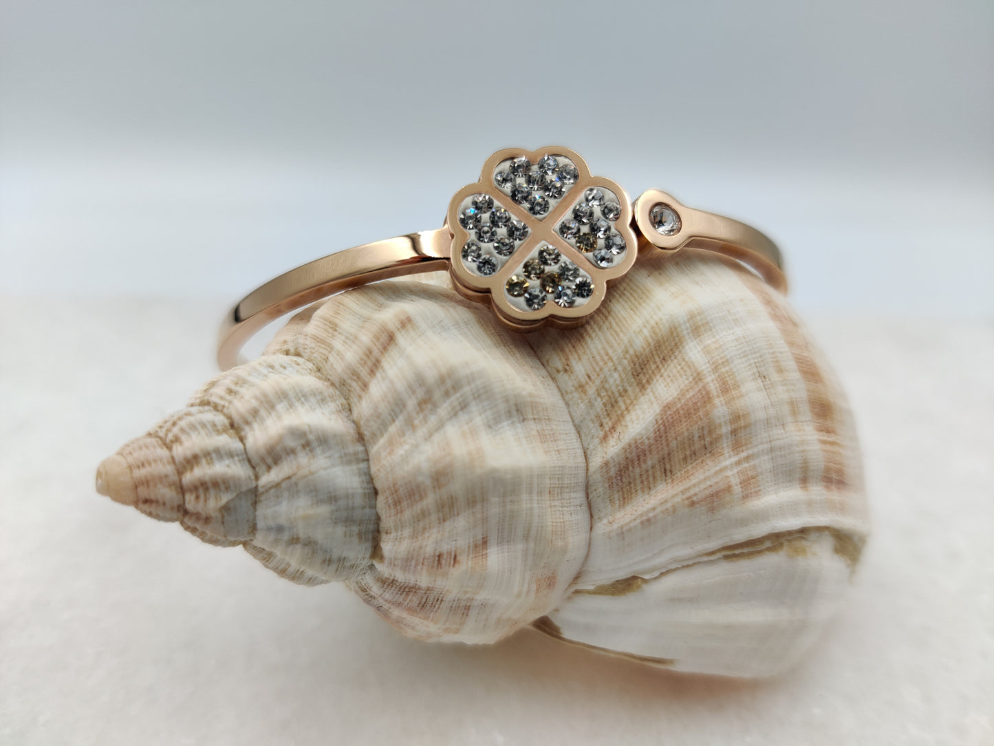 Clover Bangle