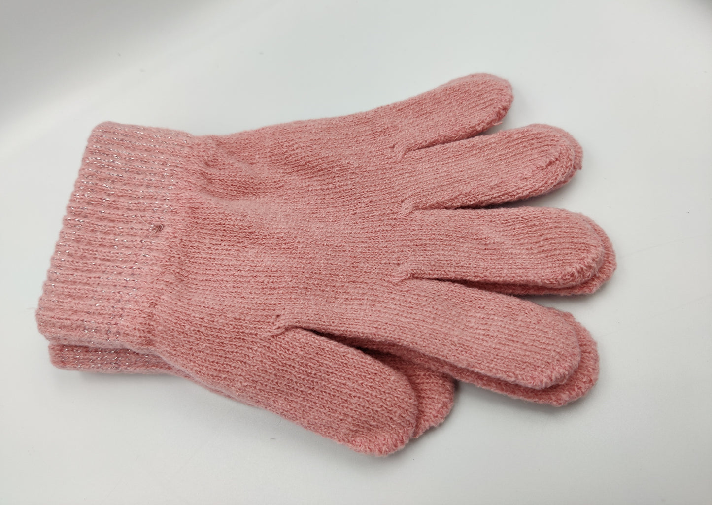 Children Gloves in Pink