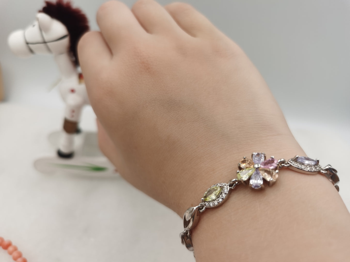 Kids Daisy Bracelet with Color Crystals