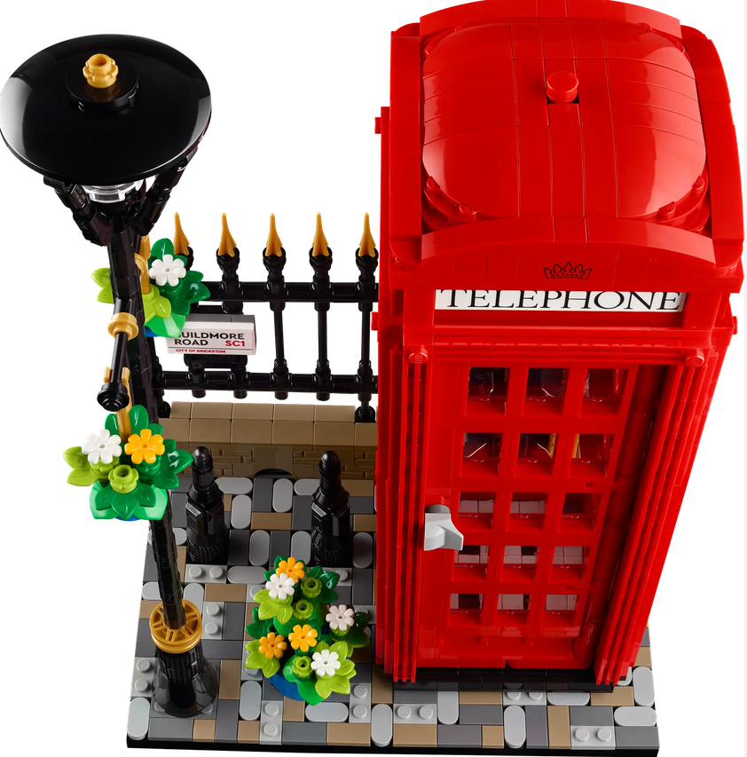 LEGO Red London Telephone Box