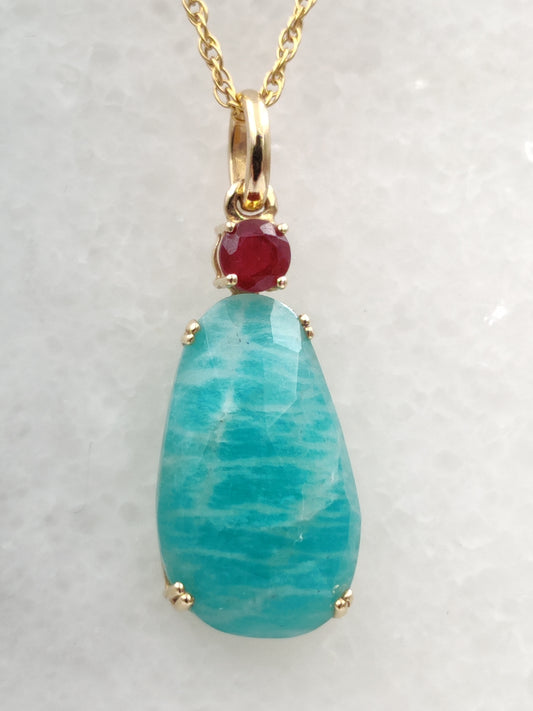 18K Solid Gold Amazonite Pedant with Ruby, Front Image