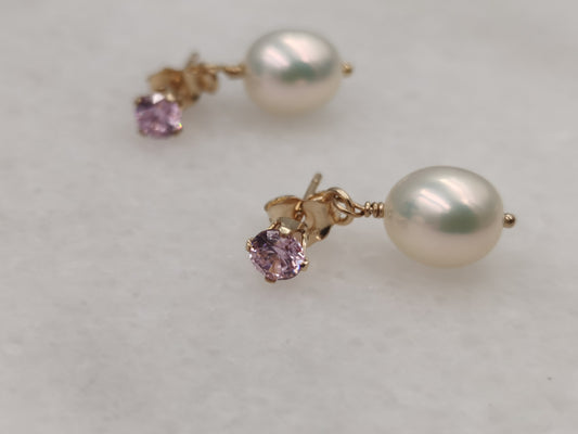 Angie Pearl drop Ear Studs