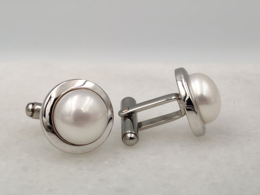 Fresh Water Button Pearl Cuff Links