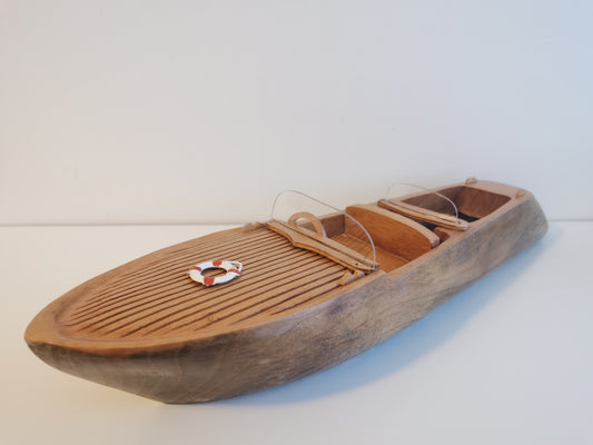 Mini Luxury Yacht Leisure Speed Boat Wooden Model